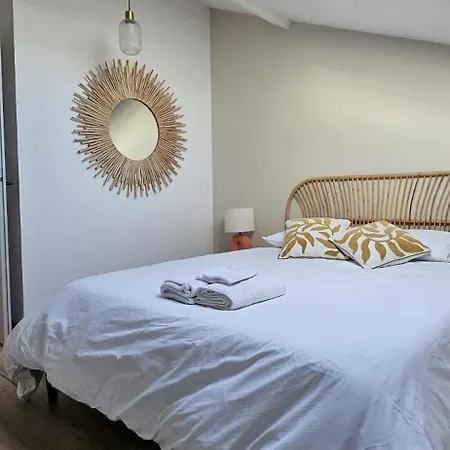 דירה 70m2 - 2 - Terrasse - Parking Gratuit