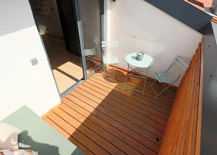 70m2 - 2 - Terrasse - Parking Gratuit Lägenhet