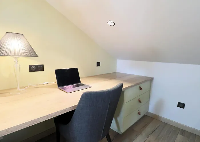 70m2 - 2 - Terrasse - Parking Gratuit * Laxou